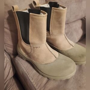 MENS TAN CROC BOOY SIZE 10 GREAT CONDITION!!!!!